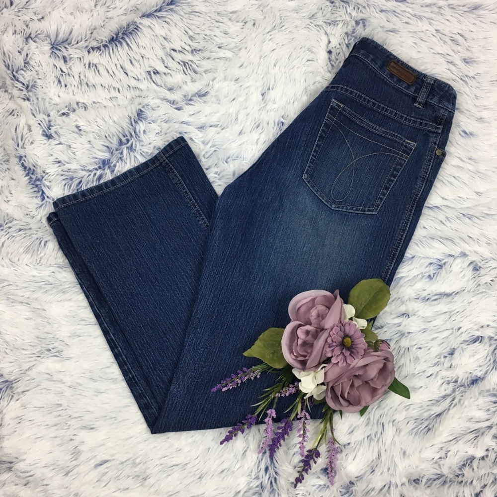 Calvin Klein Medium Wash Flare Jeans 6x29.5